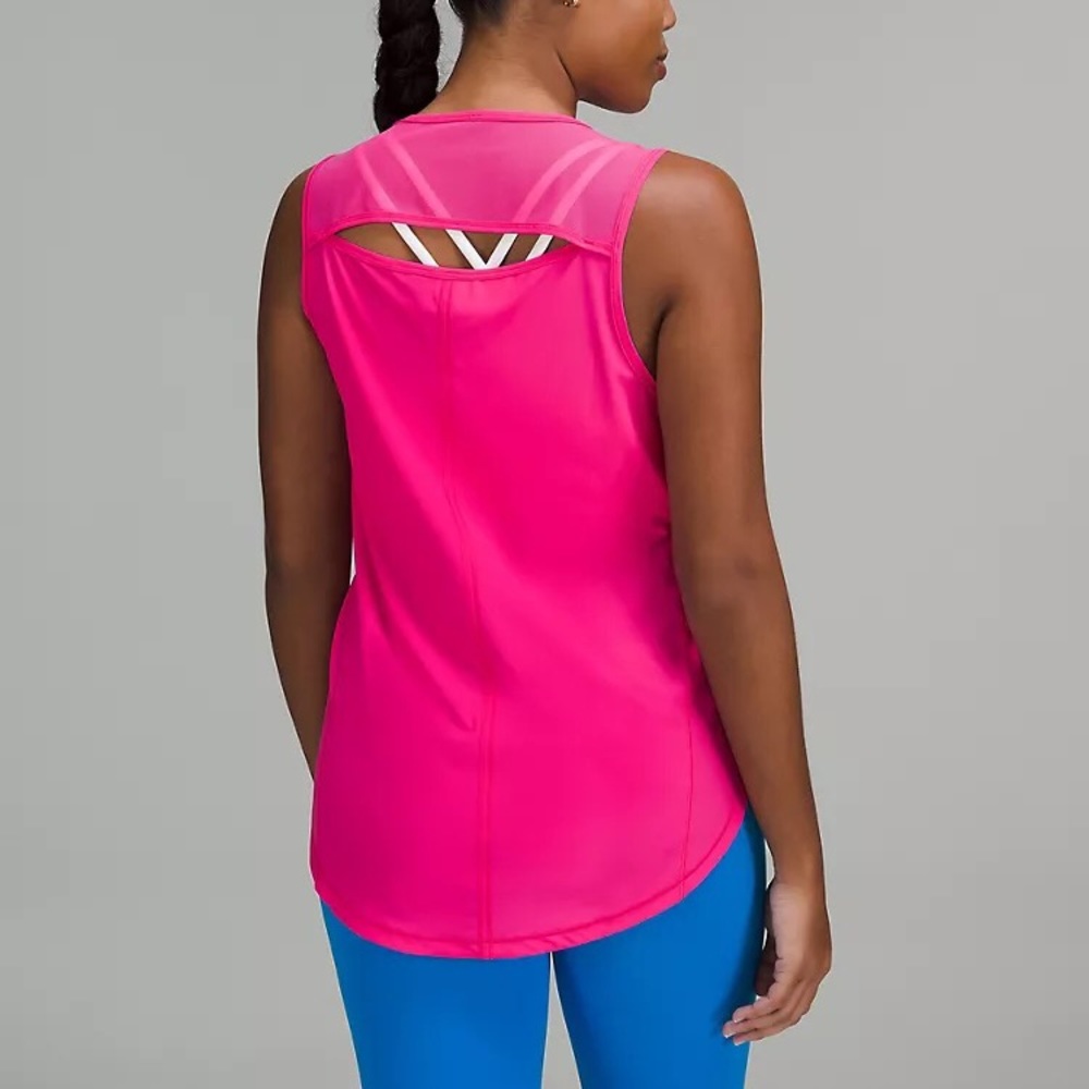 Lululemon (4) Sculpt Tank Top, classic fit hop length